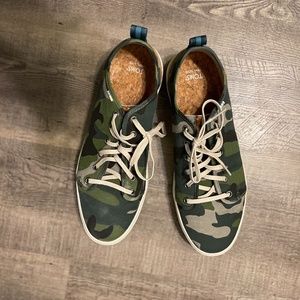 Camo Toms - Size 11.5